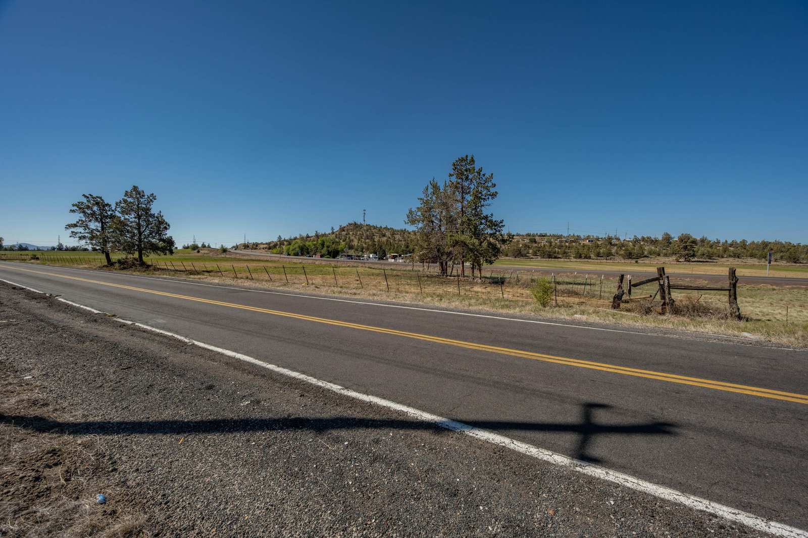 5010 N Highway 97 photo 4