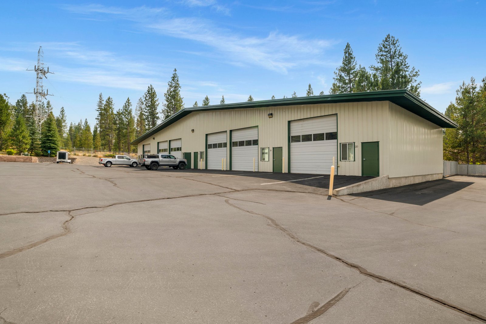 56866 Enterprise Drive, 19 photo 2