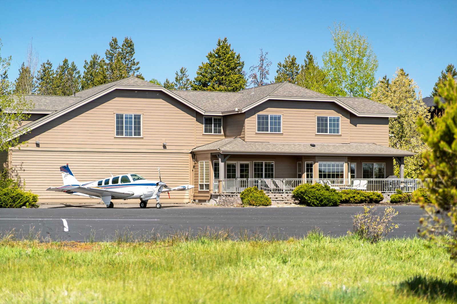56902 River Road, 6 — Sunriver, OR