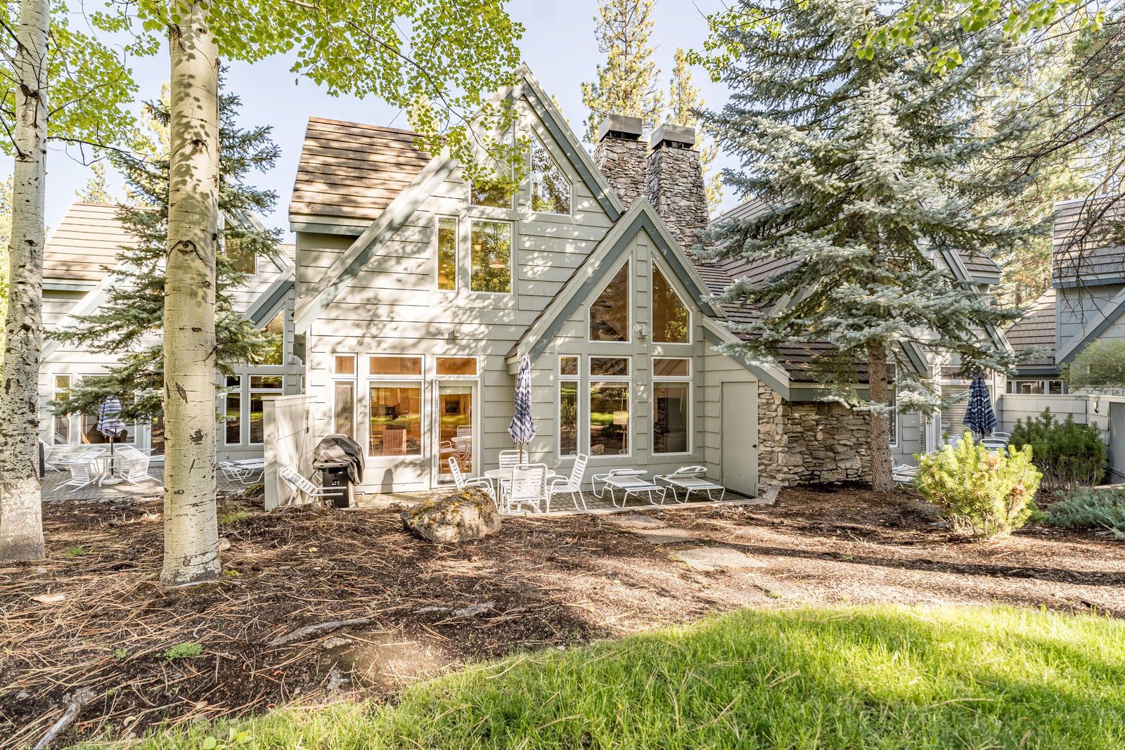 57022 Peppermill Circle, 21E photo 2