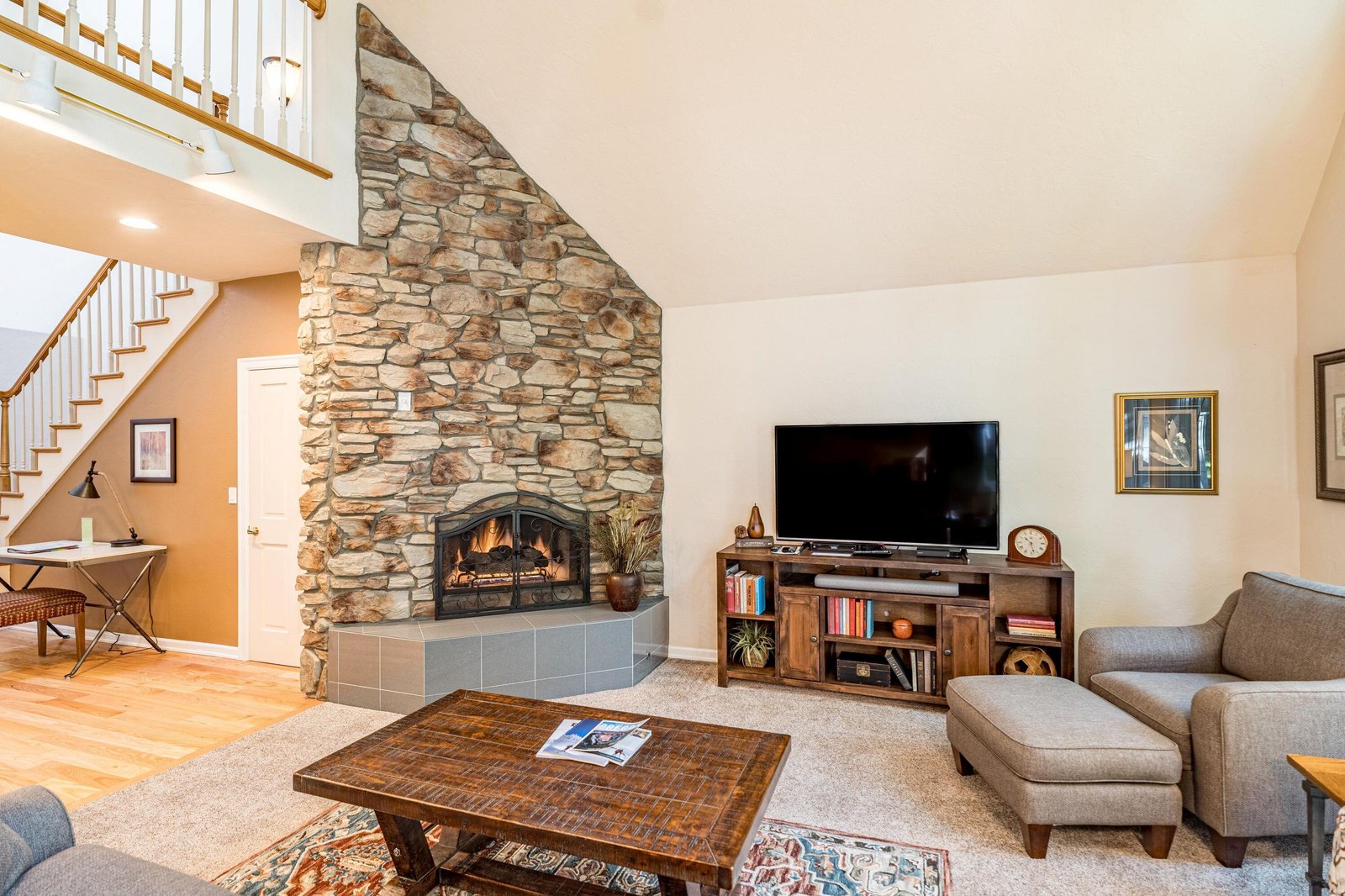 57022 Peppermill Circle, 21E photo 4