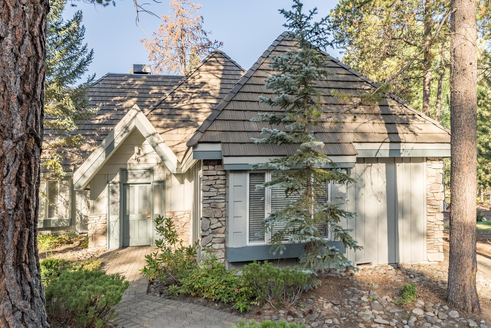 57029 Peppermill Circle, 16-B — Sunriver, OR