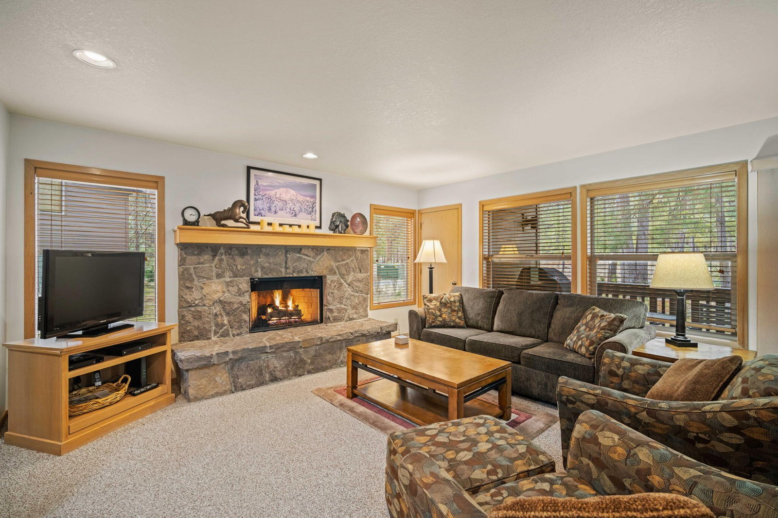57383 Beaver Ridge Loop, 35D — Sunriver, OR
