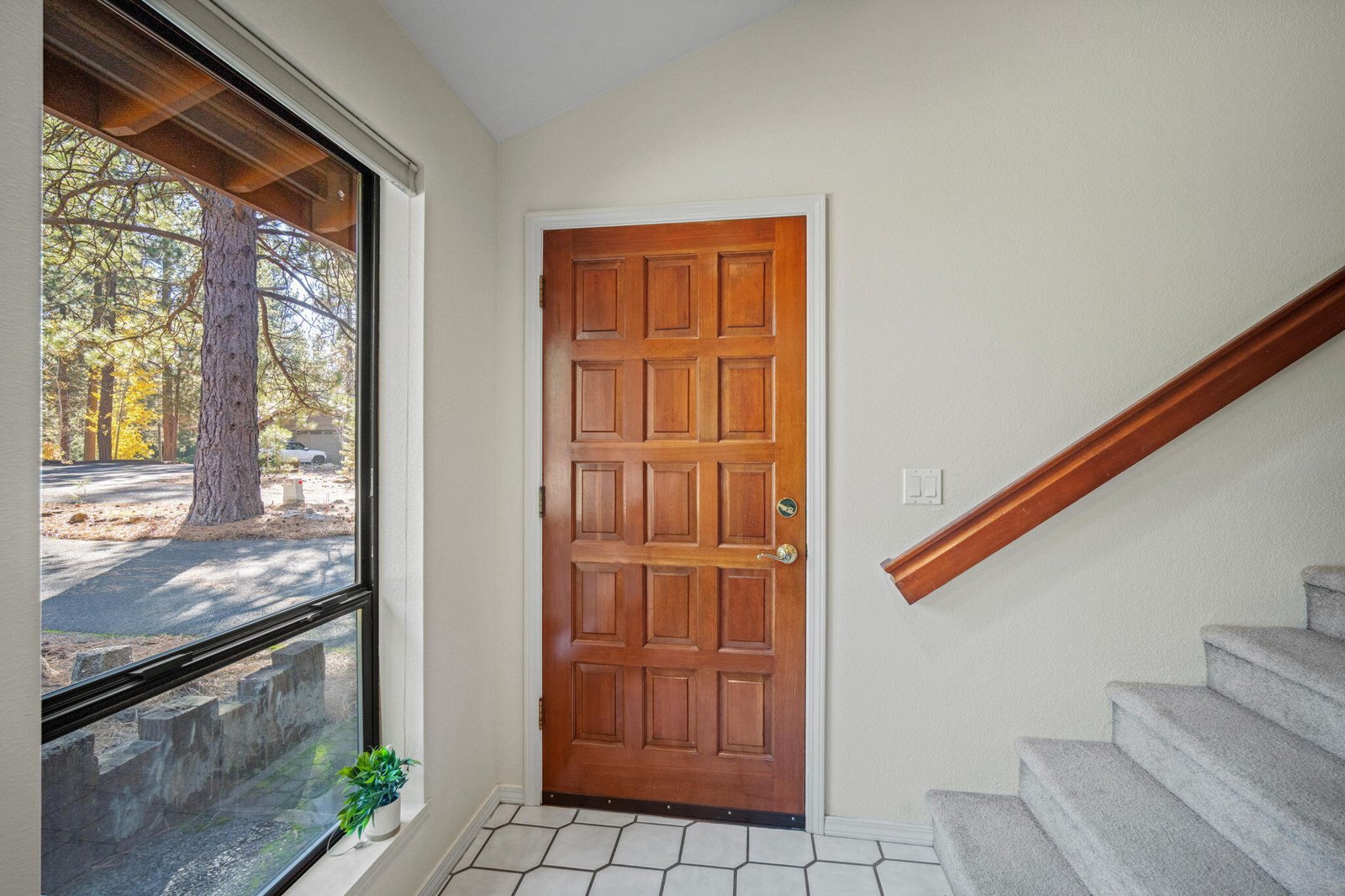 57485 Newberry Lane, 4 photo 4