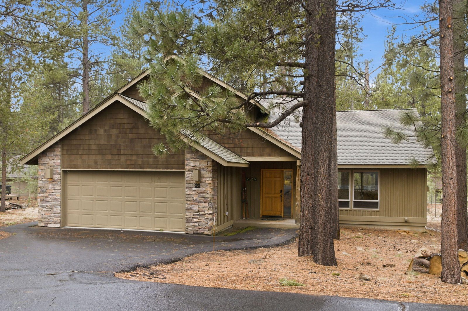 57561 Whistler Lane — Sunriver, OR