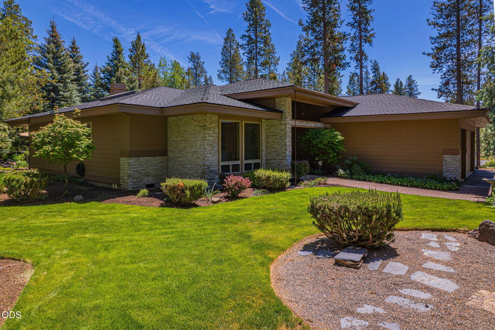 57944 Bunker Lane, 4 photo 2