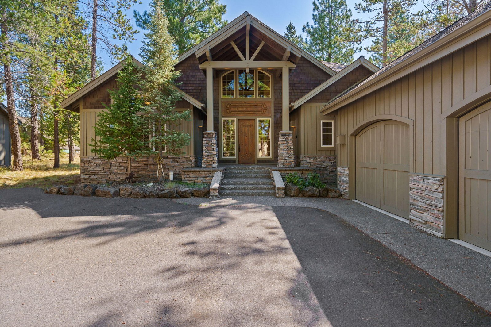 58026 Kinglet Road — Sunriver, OR