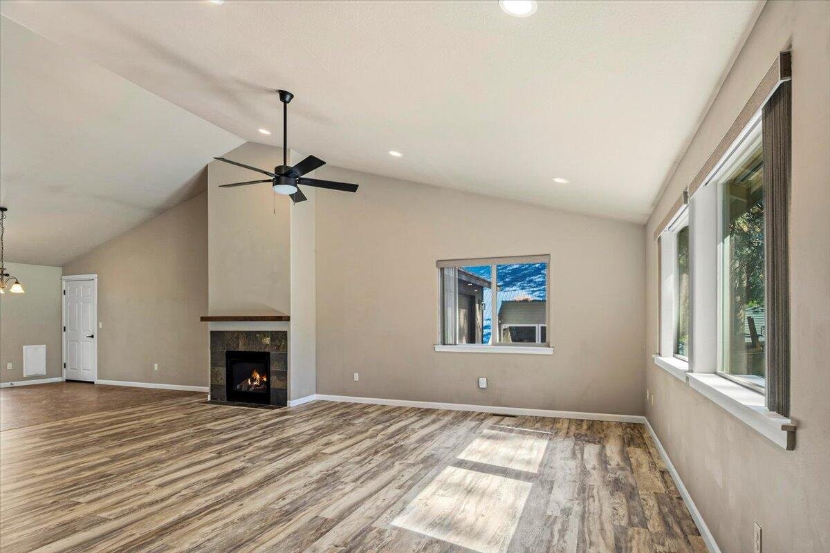 59665 Cheyenne Road photo 3