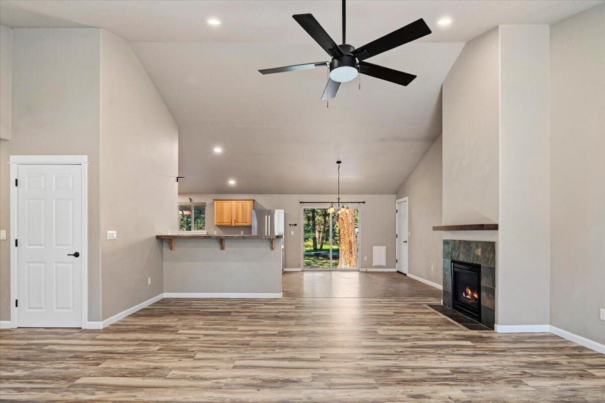 59665 Cheyenne Road photo 4