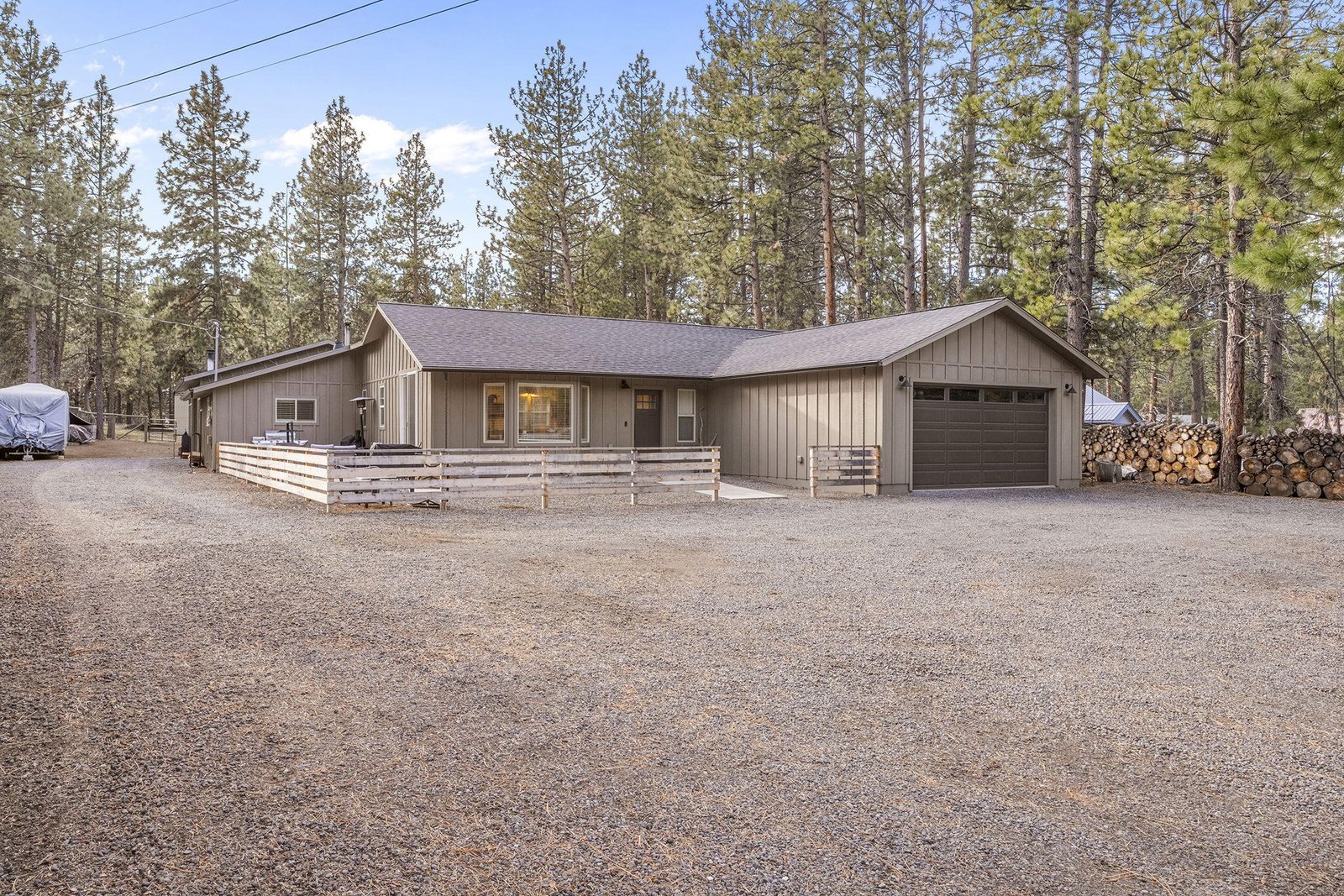 60059 Turquoise Road photo 2