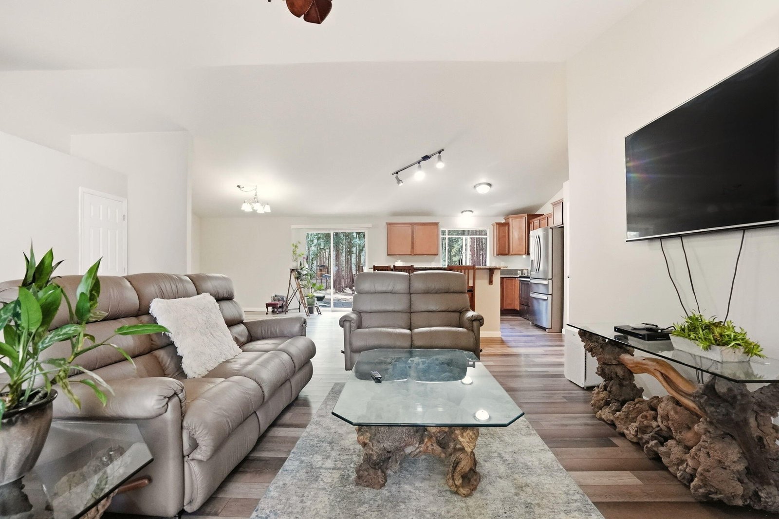 60095 Crater Road photo 5