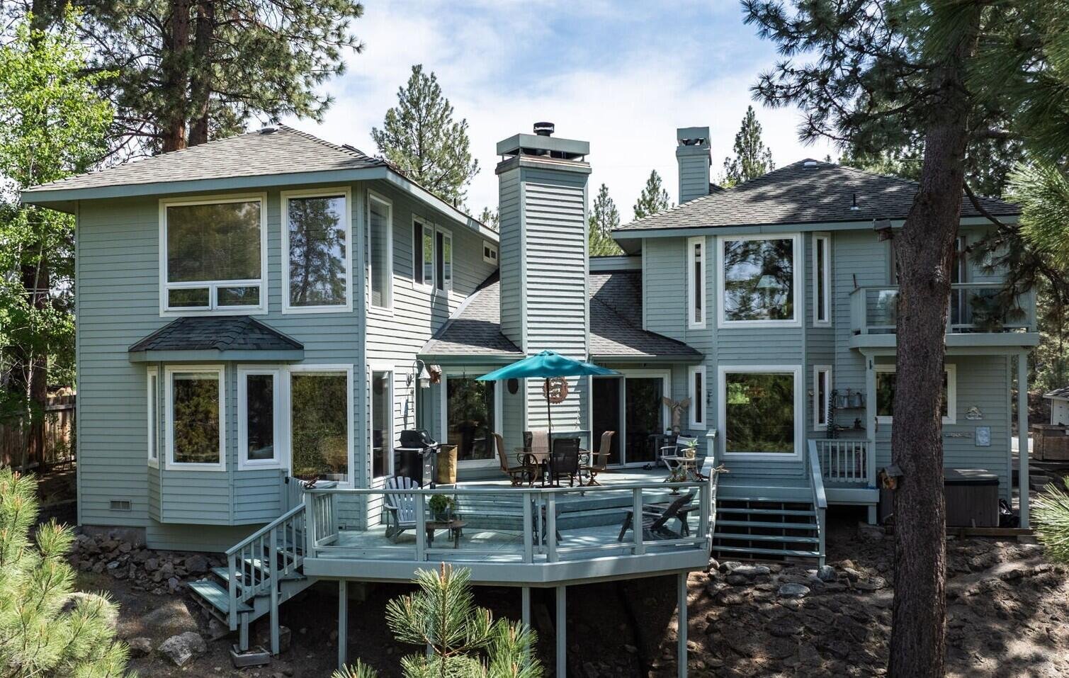 60655 River Bend Drive photo 3