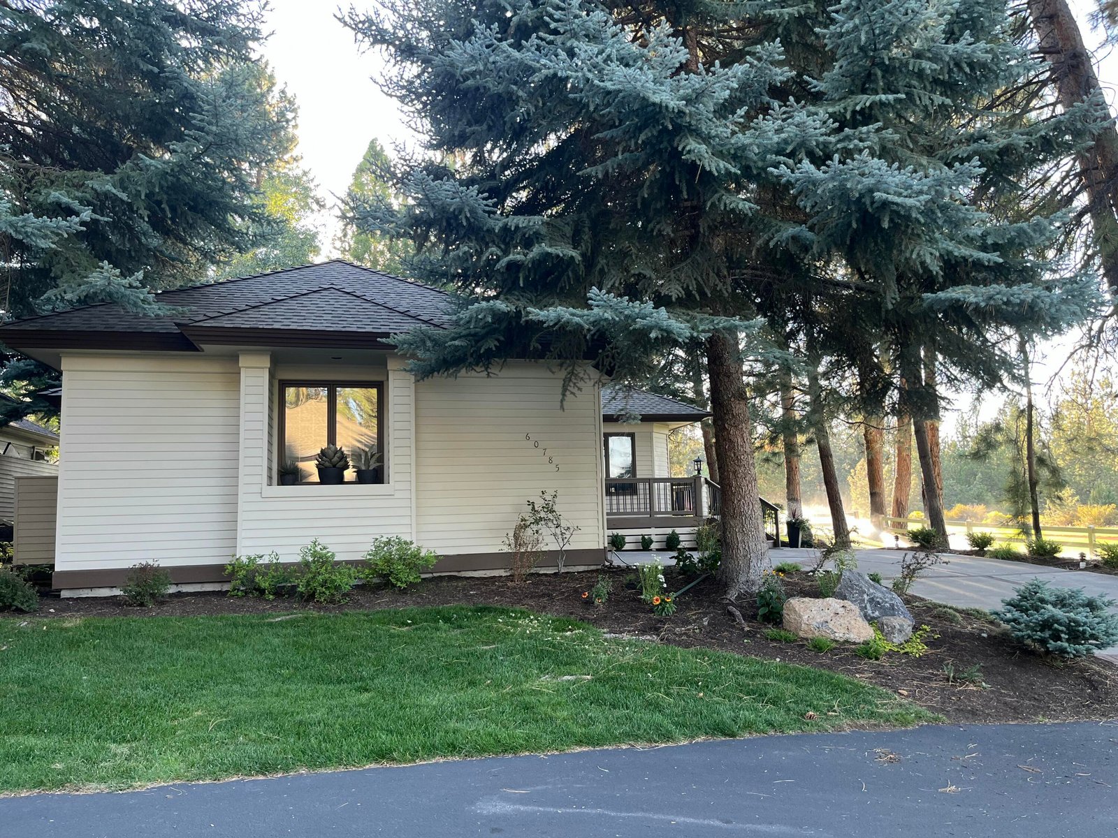 60785 Willow Creek Loop photo 2