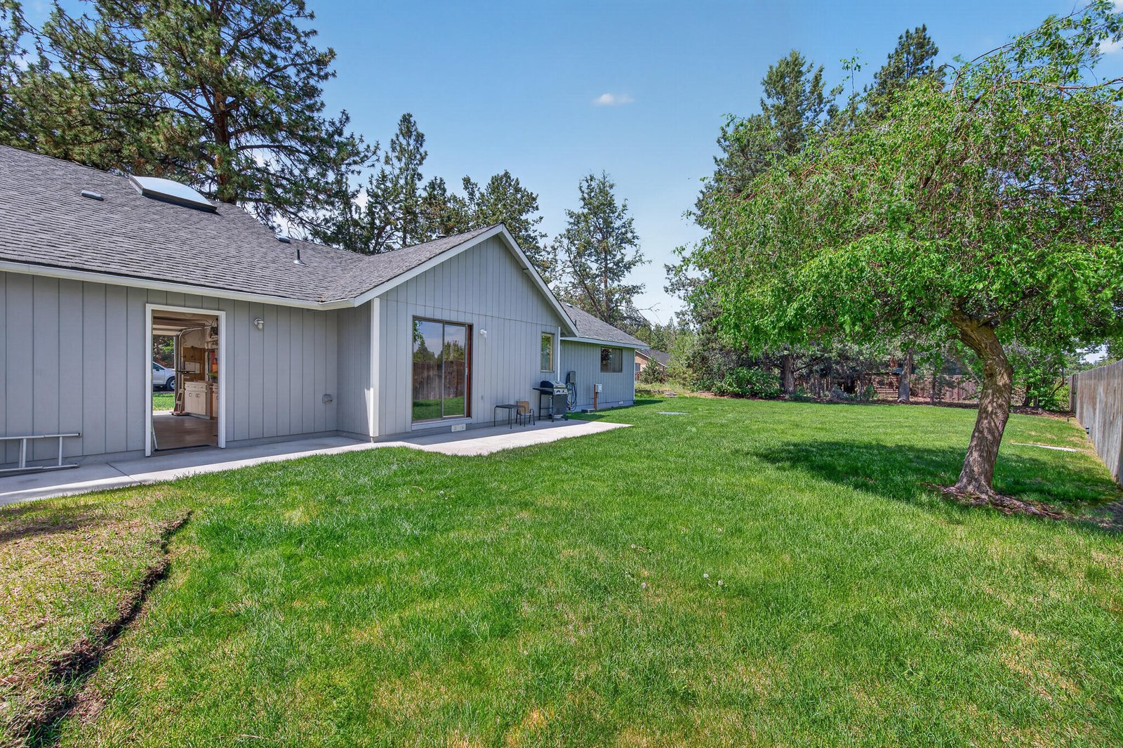 60866 Brosterhous Road photo 3