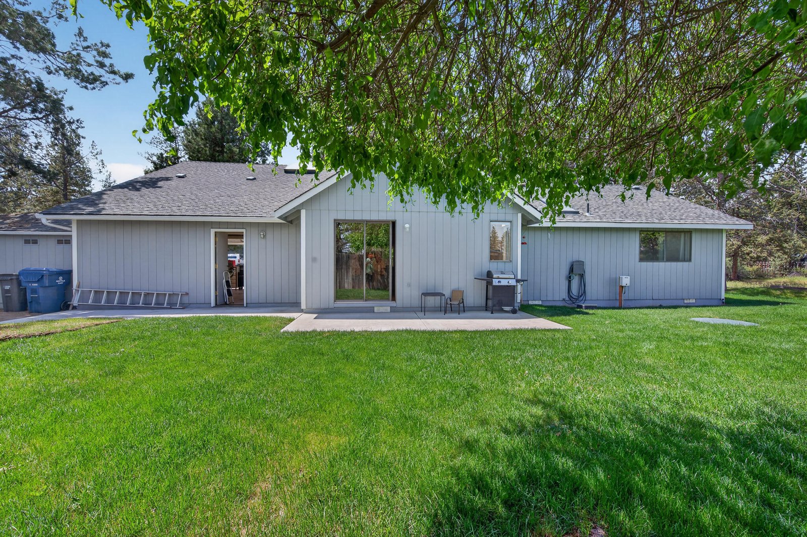 60866 Brosterhous Road photo 4