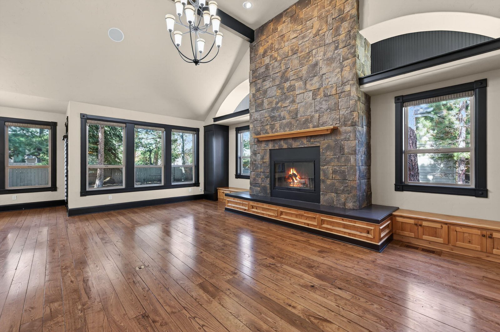 60885 Oasis Place photo 4