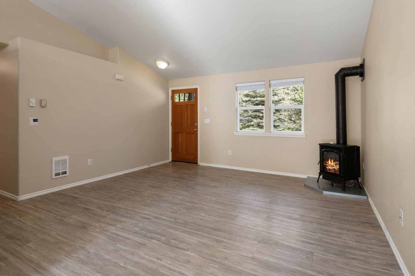 61009 Lodgepole Drive photo 3