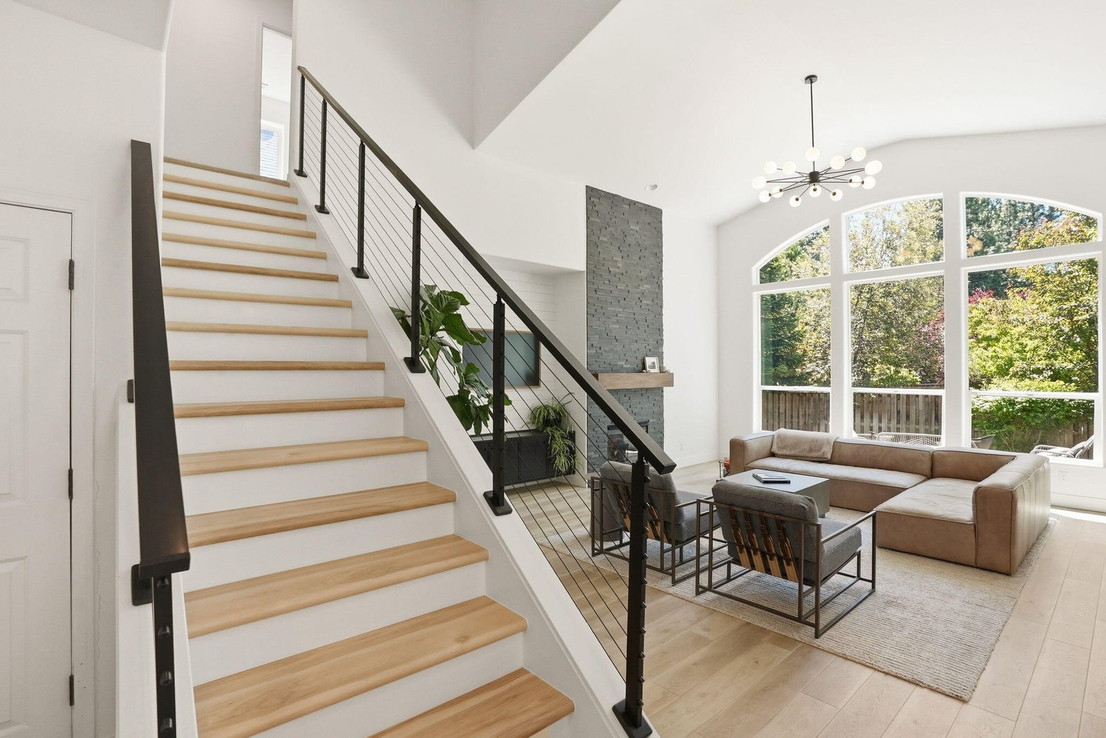61038 Snowbrush Drive photo 3
