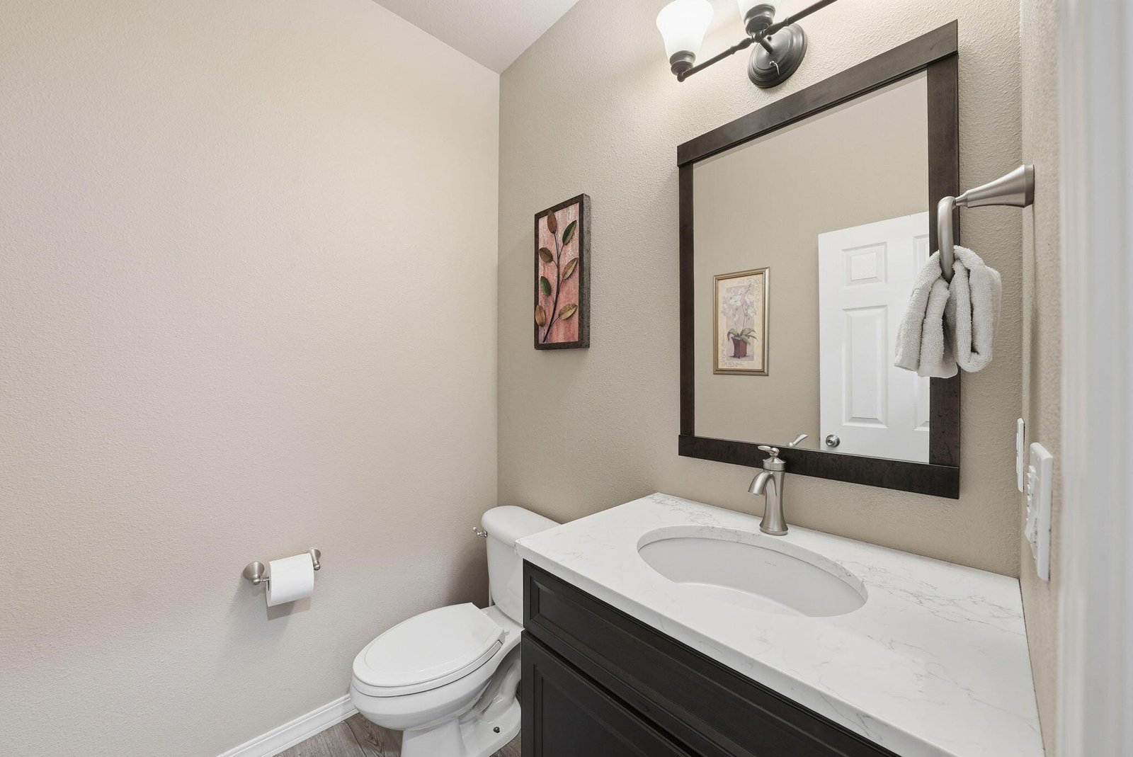 61302 Huckleberry Place photo 4