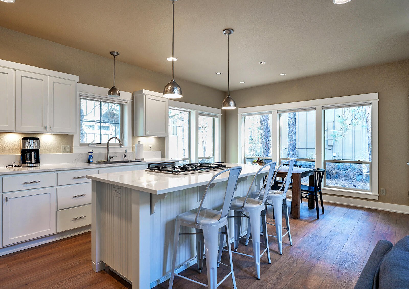 61388 Big Eddy Circle photo 4