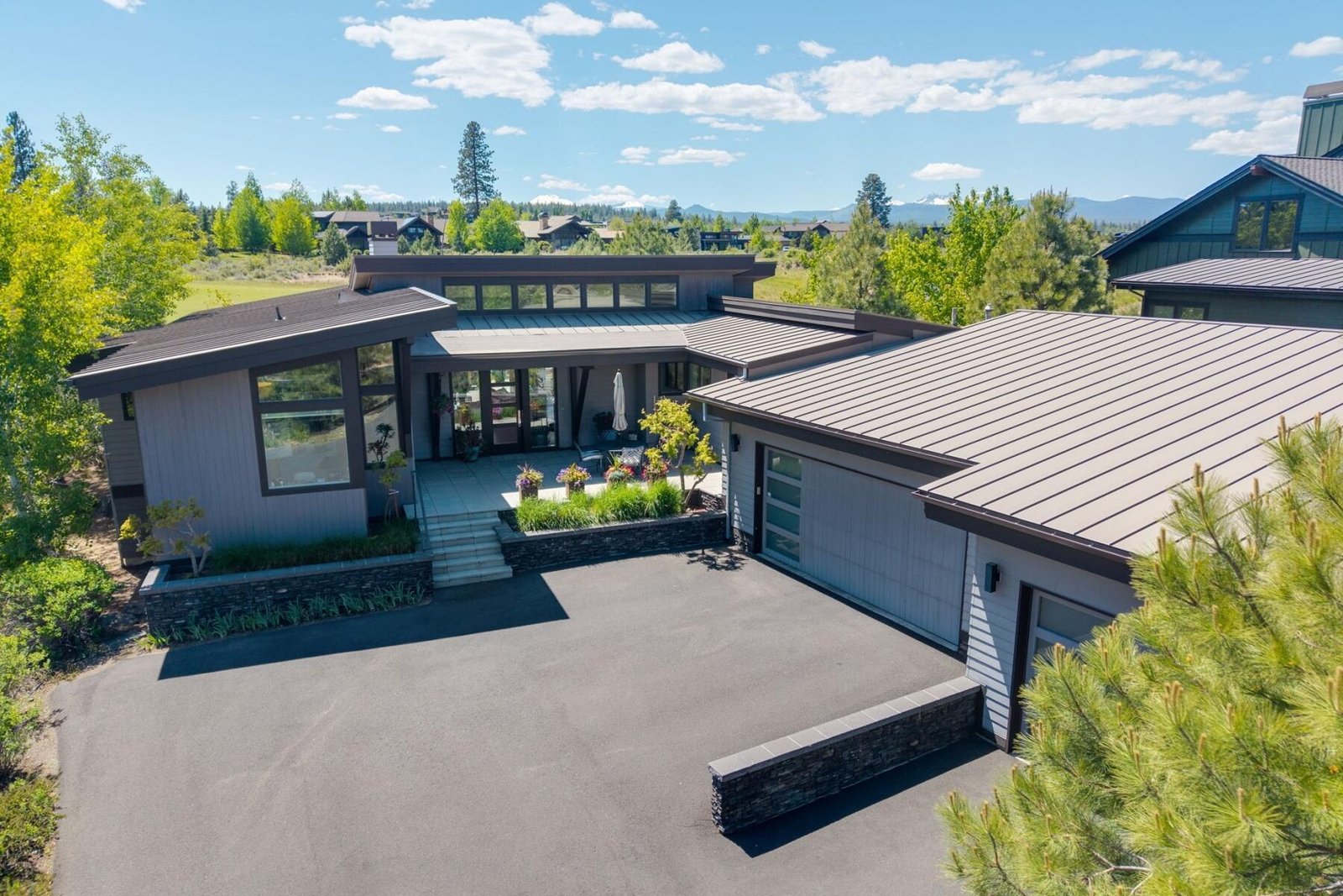 61487 Hackleman Court — Bend, OR
