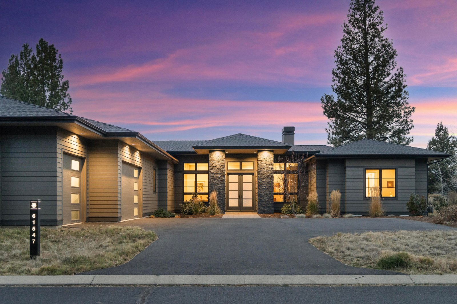 61547 Hosmer Lake Drive photo 2