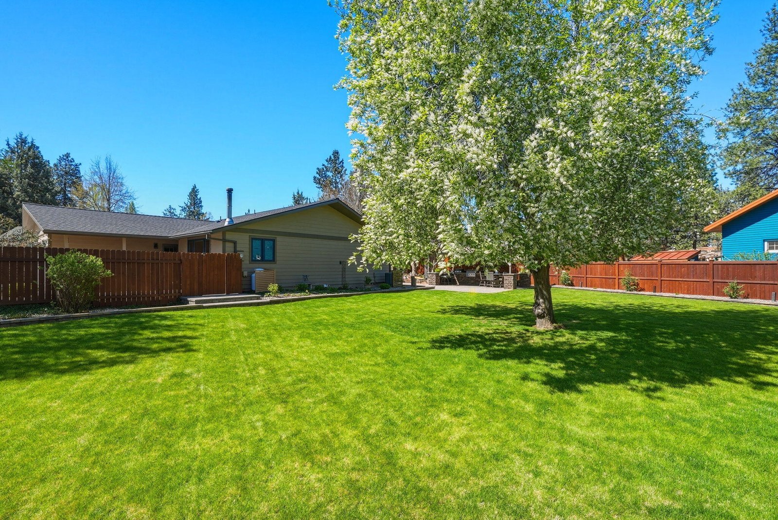 61605 Summer Shade Drive photo 2