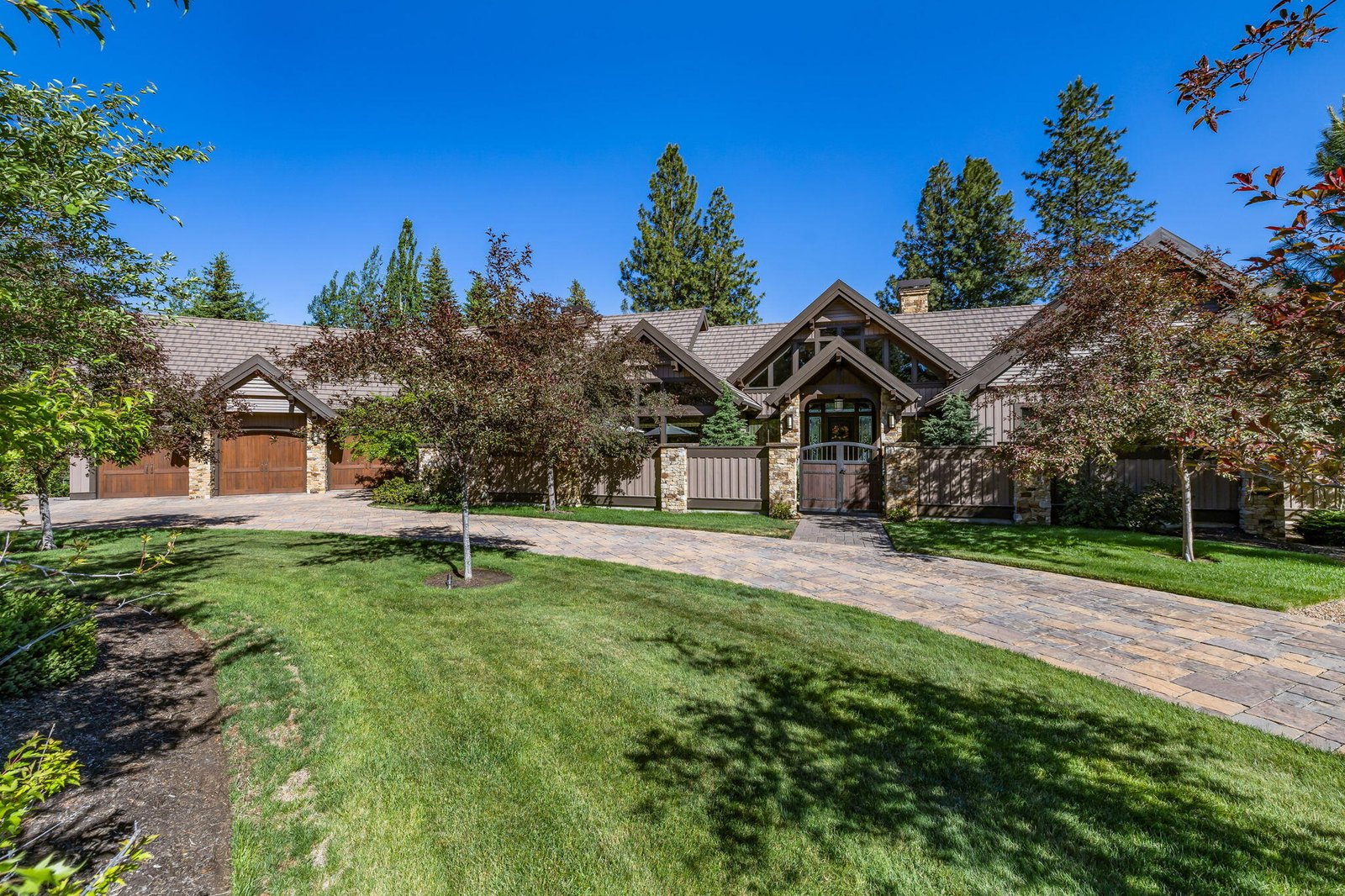61644 Tam McArthur Loop — Bend, OR