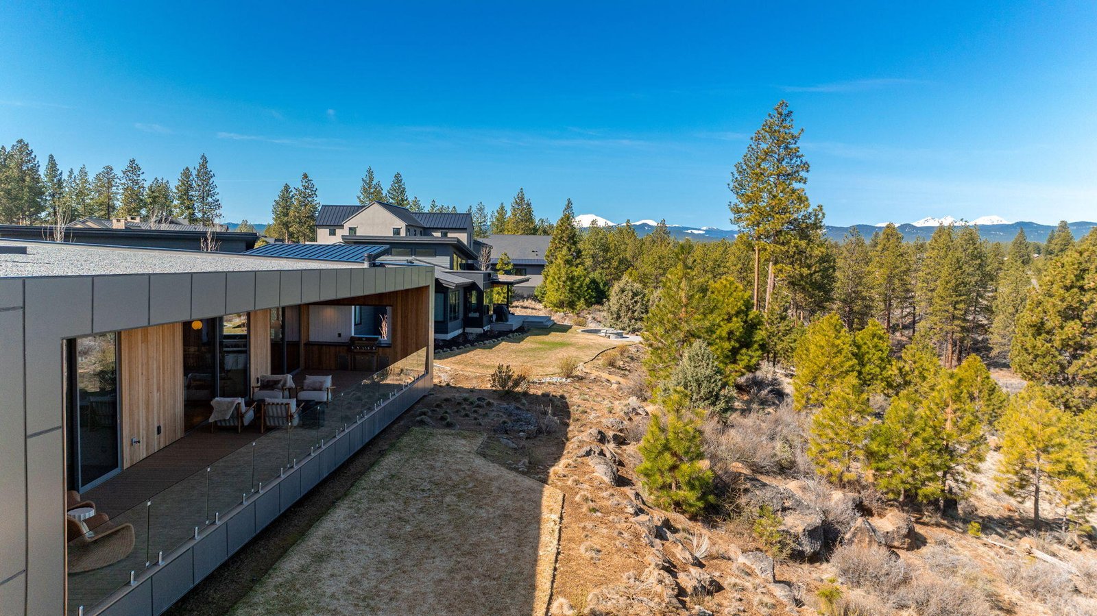 61913 Hosmer Lake Drive photo 5