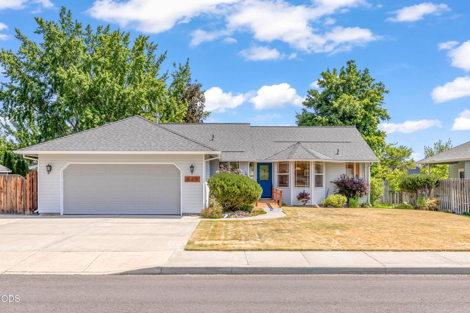 634 NW 22nd Street — Redmond, OR