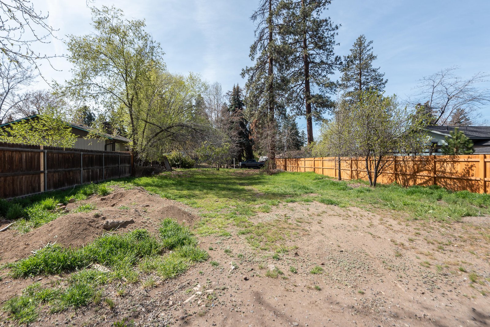 642 NE Seward Avenue photo 5