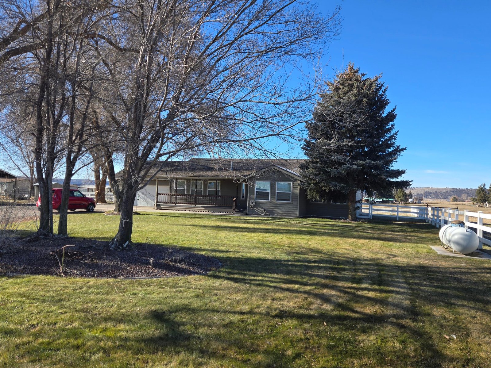 6631 NW Puckett Road photo 2