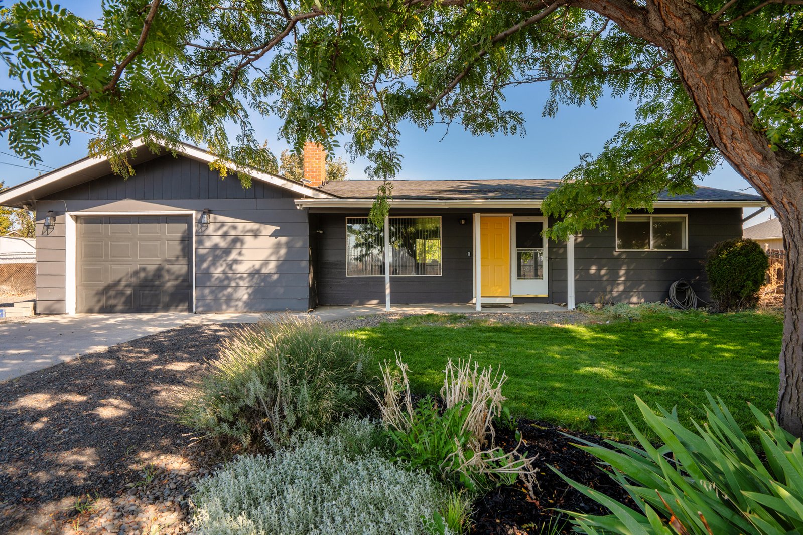 664 SW 35th Street — Redmond, OR