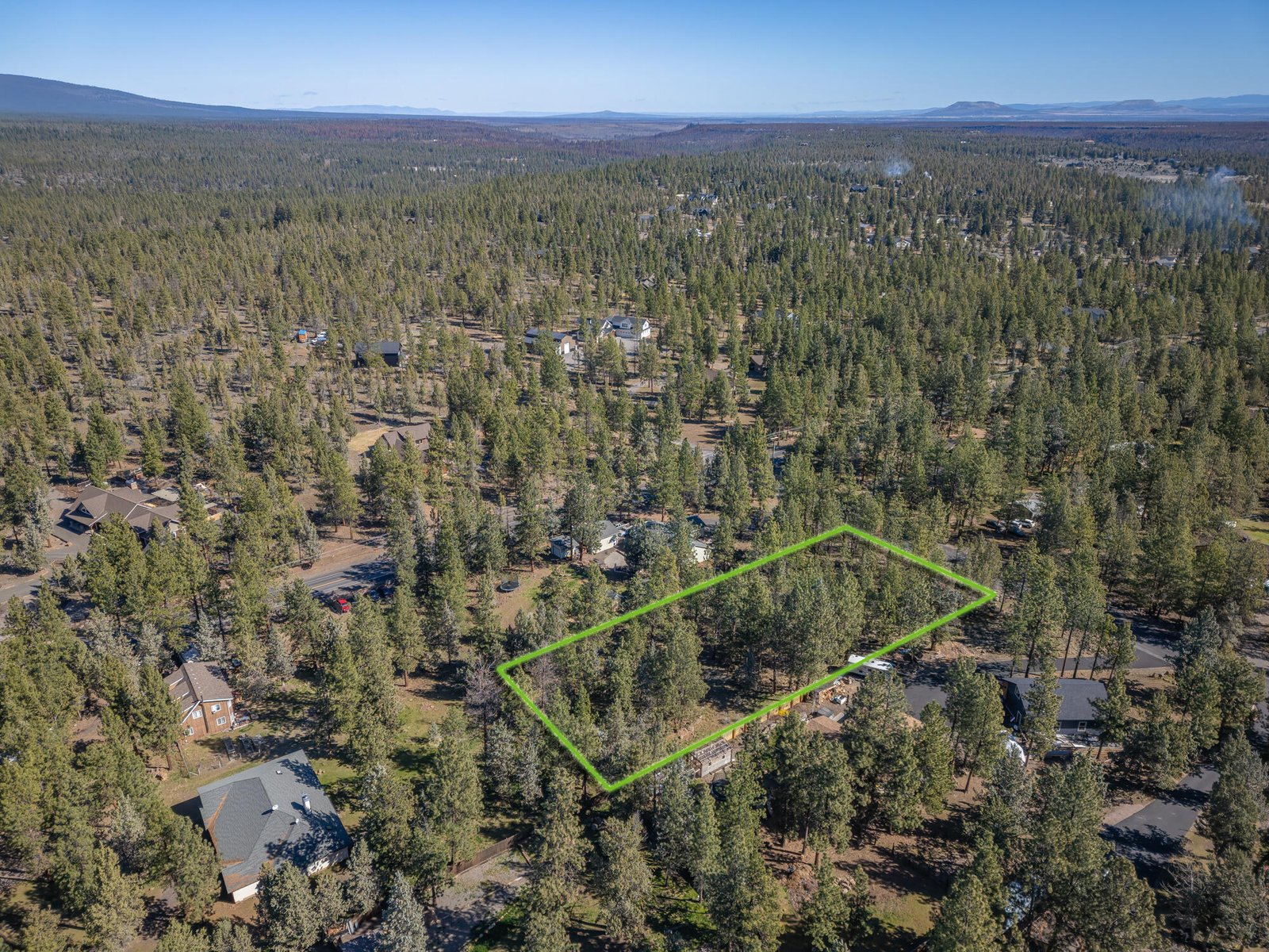 70129 Cayuse Drive photo 3