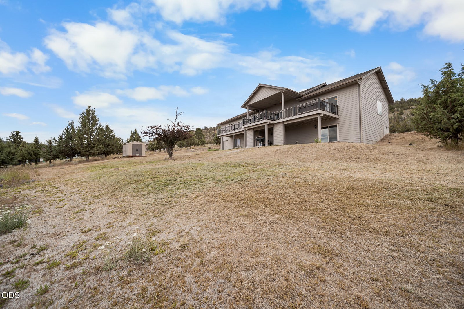 7314 SE Night Hawk Court photo 3