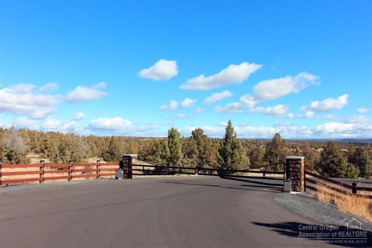 SE Odessa Road, Lot 124 photo 3